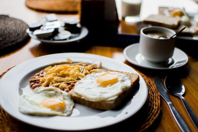 French toast with eggs